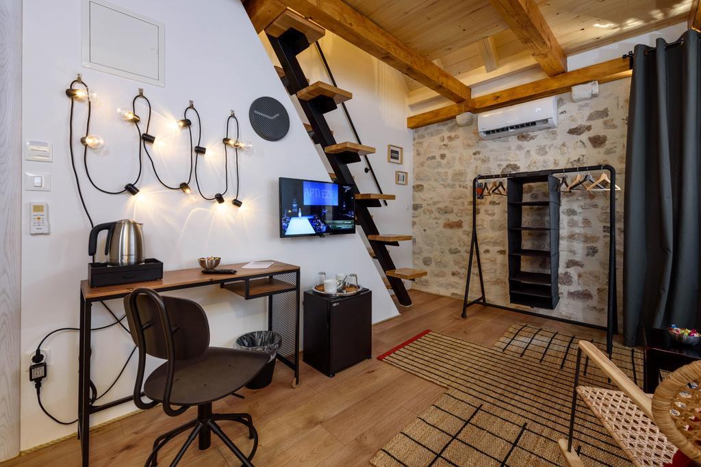 Apartments & Rooms Tiramola - Old Town 特罗吉尔 外观 照片